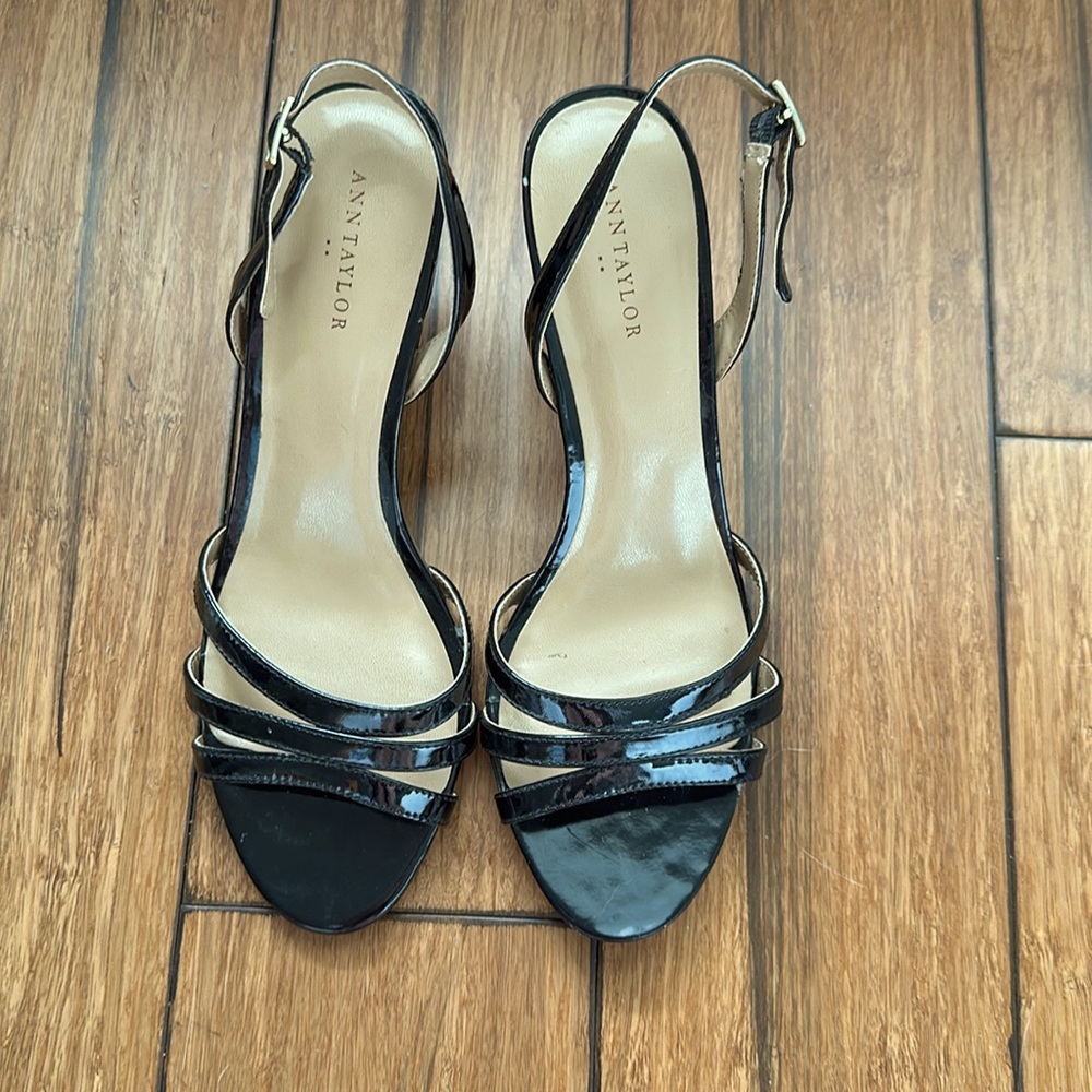 Black patent Ann Taylor dressy sandals